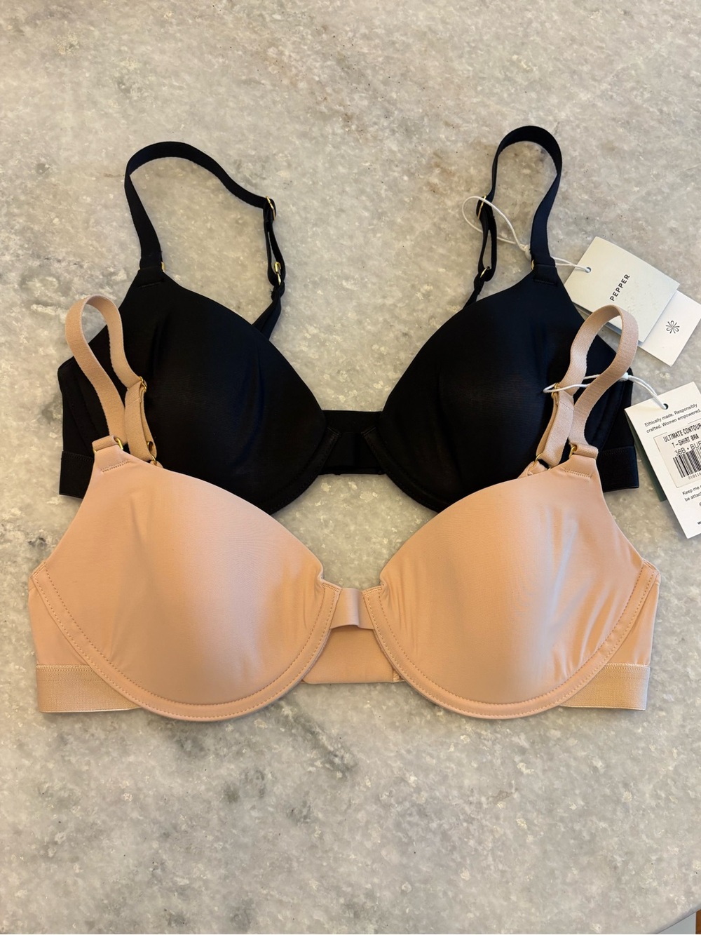 Pepper NWT 36B bras nude and black set of 2